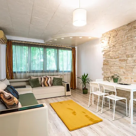 Drumul Taberei Haven - Cozy Retreat * 布加勒斯特